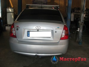 HYUNDAI-ACCENT-1.4-5