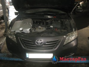 TOYOTA-CAMRY-1