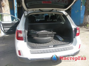 SUBARU-OUTBACK-4